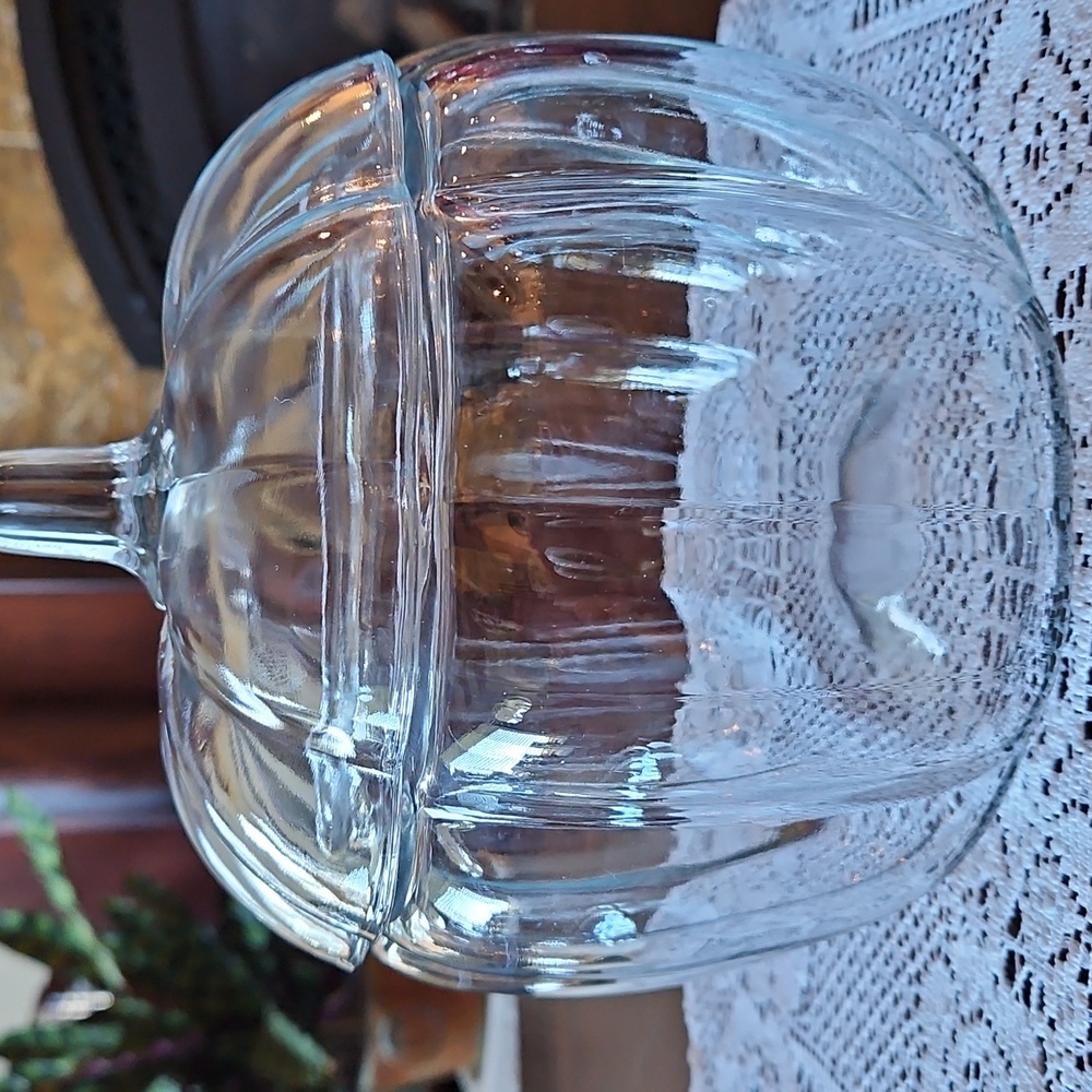 VTG Glass Pumpkin Candy/Snack/Treat/Decor Jar Canister with Lid/Ribbed Handle